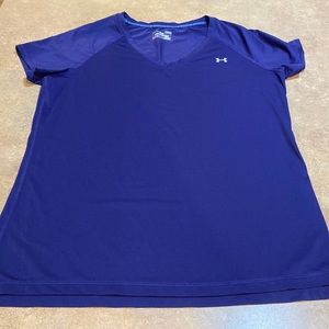 Women’s Under Armour shirt size large